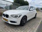 Bmw 1-serie 116i Business / Xenon / Automaat / Navi, Gebruikt, 4 cilinders, Wit, Origineel Nederlands