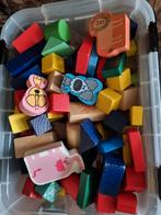 blokken doosje vol, Kinderen en Baby's, Speelgoed | Houten speelgoed, Ophalen of Verzenden, Gebruikt, Overige typen