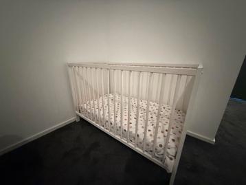 IKEA Ledikant 60x120 + Matras beschikbaar voor biedingen