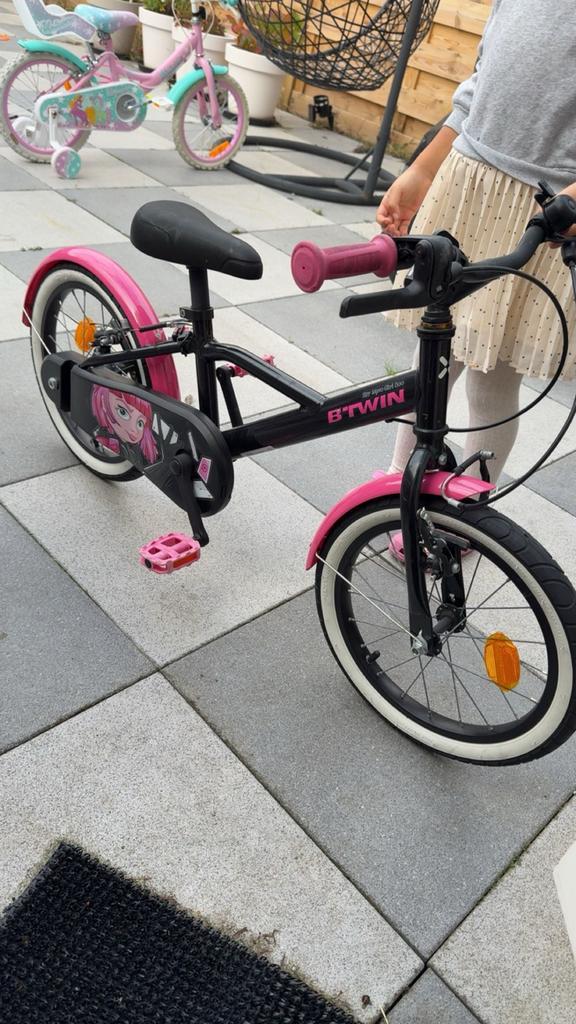 B-Twin Meisjesfiets, Fietsen en Brommers, Fietsen | Meisjes, Zo goed als nieuw, 16 inch, Handrem, Ophalen