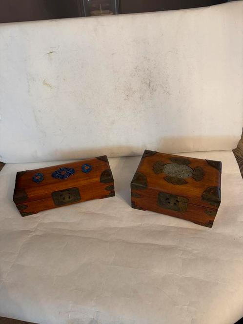 2 vintage koper beslagen Chinese sieraden kistjes, Antiek en Kunst, Kunst | Niet-Westerse kunst, Ophalen of Verzenden