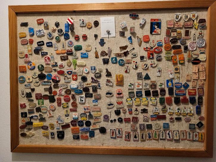 Speldjes en pins vintage, Verzamelen, Speldjes, Pins en Buttons, Gebruikt, Speldje of Pin, Overige onderwerpen, Ophalen