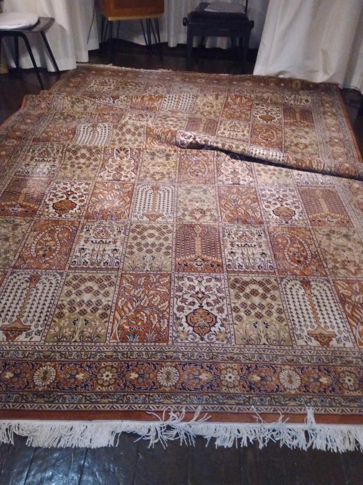 Vloerkleed 250x350 echt wol !, Huis en Inrichting, Stoffering | Tapijten en Kleden, Zo goed als nieuw, 200 cm of meer, 200 cm of meer