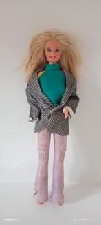 Barbie's popjes mattel, Verzamelen, Poppen, Ophalen of Verzenden, Zo goed als nieuw, Pop, Levensecht of Reborn