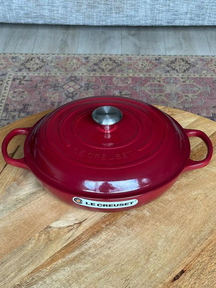 Le Creuset gietijzeren Campagnard 30 cm – Rhône, Huis en Inrichting, Keuken | Potten en Pannen, Nieuw, Koekenpan of Braadpan, Gietijzer