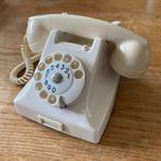 Vintage PTT Ericsson wit bakelieten draaischijf telefoon, Ophalen of Verzenden, Gebruikt, Met draaischijf
