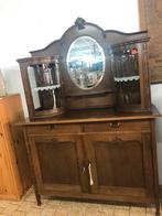 Bruine dressiorkast met spiegel, Ophalen