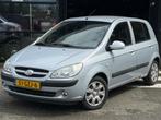 Hyundai Getz 1.4i Active Cool NAP/LAGE KM/AIRCO/APK/5DEURS!, Voorwielaandrijving, Zwart, 4 cilinders, Origineel Nederlands