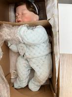 Pocelaine pop, nieuw in doos, Ophalen of Verzenden, Nieuw, Pop