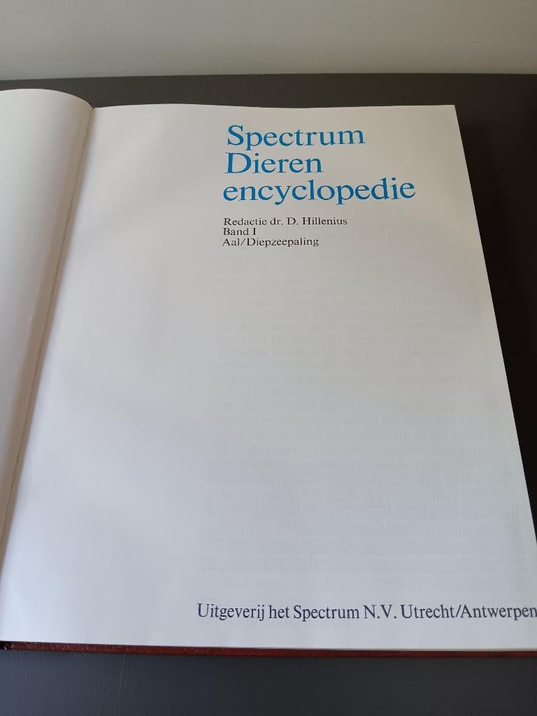 dieren encyclopedie complete set 7 delen, Boeken, Encyclopedieën, Ophalen of Verzenden, Gelezen, Dieren