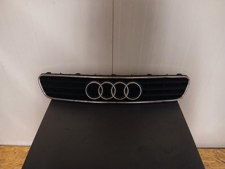 Audi A3/S3 8L Grill (1996-2003), Auto-onderdelen, Carrosserie en Plaatwerk, Bumper, Audi, Voor, Gebruikt, Ophalen of Verzenden