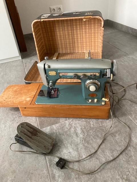 Zigzag Naaimachine jaren 60 Prima Donna, Hobby en Vrije tijd, Naaimachines en Toebehoren, Gebruikt, Naaimachine, Overige merken