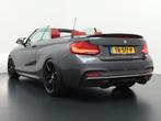 BMW 2-serie Cabrio M240i High Executive 19" LMV | Carbon | M, Origineel Nederlands, Te koop, Zilver of Grijs, 14 km/l