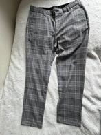 Bershka heren broek chino ruit zwart wit eur 42 / 32 40, Maat 48/50 (M), Zwart, Ophalen of Verzenden, Bershka