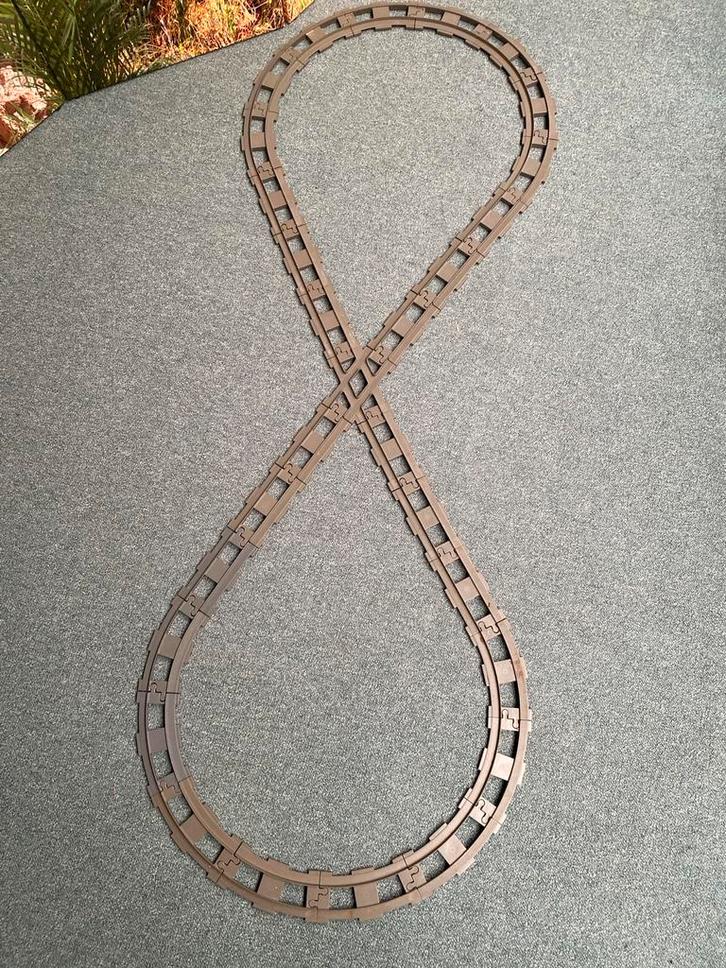 Lego Duplo Trein Rails - 16 bochten, 12 recht, 1k, Hobby en Vrije tijd, Modeltreinen | H0, Gebruikt, Rails, Gelijkstroom, Overige merken