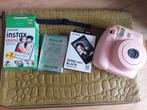 Fujifilm instax mini 8 (werkt niet) + 3 rolletjes film, Audio, Tv en Foto, Fotocamera's Analoog, Ophalen of Verzenden, Niet werkend