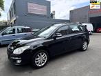 Hyundai I30 CW 1.6i Style Airco, Auto's, Gebruikt, 1591 cc, 4 cilinders, Leder en Stof