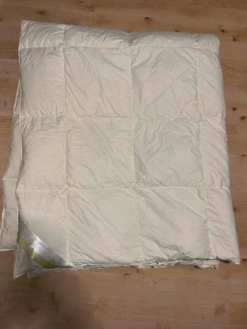 Eendendons dekbed super warm 240x200 - ZGAN beschikbaar voor biedingen
