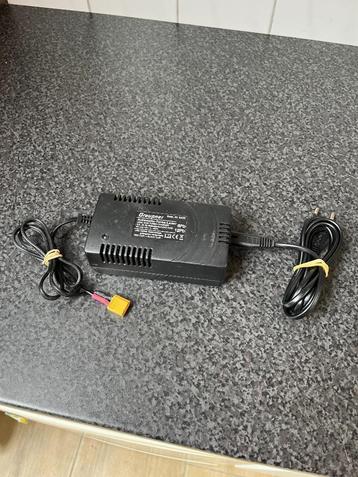 Graupner 6456 Turbo lader 6-12 volt. 3 ampere . beschikbaar voor biedingen