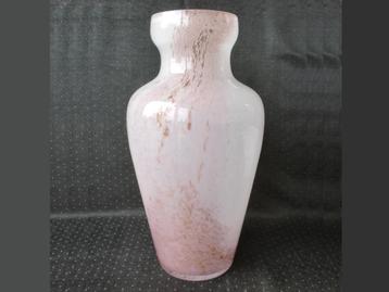 Zeer grote glazen Vaas - roze dikwandig glas - 43cm 6,7kg beschikbaar voor biedingen