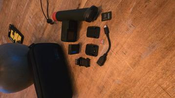 Gopro 13 black | accessory bundle | 2 maanden oud beschikbaar voor biedingen