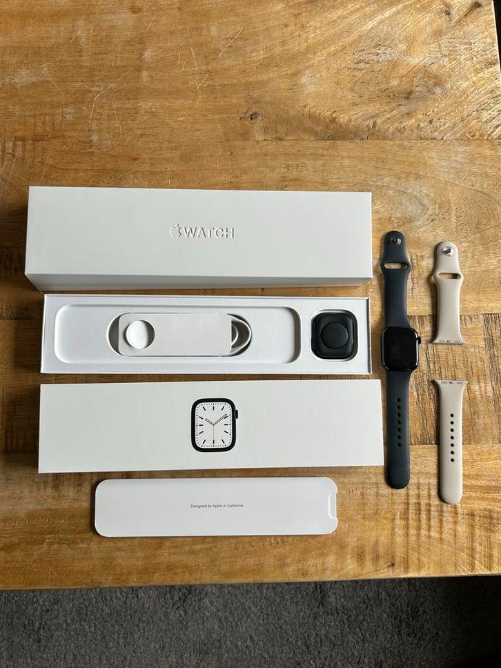 Apple Watch Series 7 41mm midnight, Sieraden, Tassen en Uiterlijk, Smartwatches, Gebruikt, iOS, Zwart, Afstand, Calorieverbanding