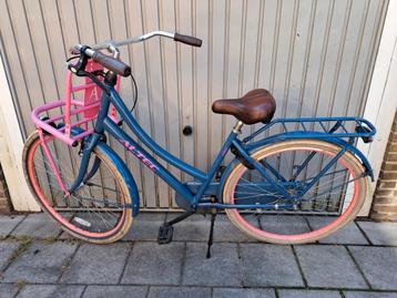 For sale 28inch Altec citybike with handbrake front. Rider h beschikbaar voor biedingen
