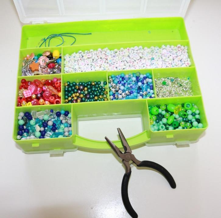 COMPLETE SET Sieraden maken kralen kraaltjes + tang + draad, Kinderen en Baby's, Speelgoed | Educatief en Creatief, Zo goed als nieuw