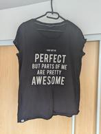 Shirt met tekst, Maat 38/40 (M), Only, Ophalen of Verzenden, Zo goed als nieuw
