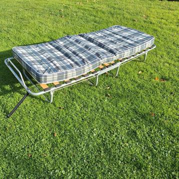 Zo goed als nieuw opklapbed/logeerbed beschikbaar voor biedingen