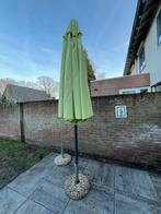 Groene parasol, Ophalen, Gebruikt, Kantelbaar, 2 tot 3 meter