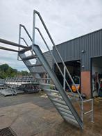 Stalen trap gegalv hoog 2.75mtr nob139