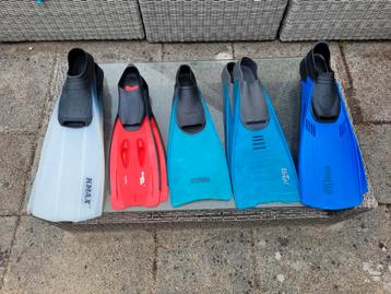Flippers verschillende maten beschikbaar voor biedingen