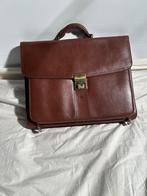 nieuwe bruine aktetas, Sieraden, Tassen en Uiterlijk, Tassen | Schooltassen, Ophalen, 30 tot 40 cm, Bruin, Aktetas of Boekentas
