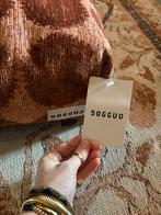 Luxe Dogguo Honden Kussen 125x75 - Nieuw in Verpakking, Ophalen of Verzenden, Nieuw, Bruin, Rechthoekig