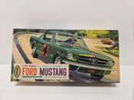 Aurora Ford Mustang 2+2 Fastback bouwdoos 1965 1:32, Hobby en Vrije tijd, Modelbouw | Auto's en Voertuigen, Overige merken, Auto