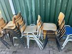 23 stoelen gratis af te halen, Huis en Inrichting, Ophalen, Gebruikt