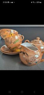 Eierschaal porsellein japans, Antiek en Kunst, Antiek | Servies compleet, Ophalen of Verzenden