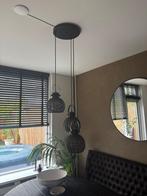 Mooie zwarte hanglamp, Huis en Inrichting, Lampen | Hanglampen, Ophalen, Zo goed als nieuw, Kunststof, 50 tot 75 cm