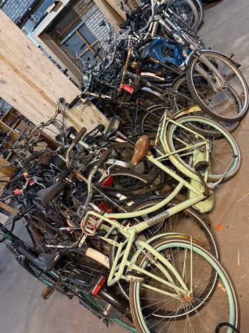 Partij opknapfietsen beschikbaar voor biedingen