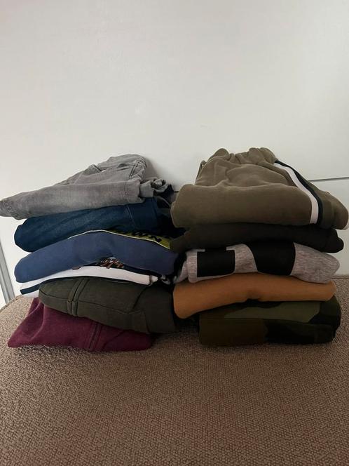 Set jongen maat 134 140, Kinderen en Baby's, Kinderkleding | Maat 140, Zo goed als nieuw, Jongen, Broek, Ophalen of Verzenden