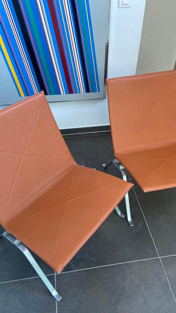 Duo pk22 fauteuils - E. Kold Christensen, Huis en Inrichting, Fauteuils, Zo goed als nieuw, Leer, 50 tot 75 cm, Minder dan 75 cm