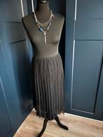 Mooie zwarte plisse rok van het merk sommer mann, Zwart, Maat 42/44 (L), Ophalen of Verzenden, Zo goed als nieuw