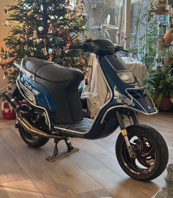 typhoon A1 in onderdelen, Fietsen en Brommers, Scooters | Piaggio, Zo goed als nieuw, Overige modellen, Tweetakt, Ophalen