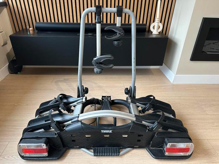 Thule EW 921 fietsendrager 46KG kantelbaar inklapbaar, Auto diversen, Fietsendragers, Zo goed als nieuw, Trekhaakdrager, 2 fietsen
