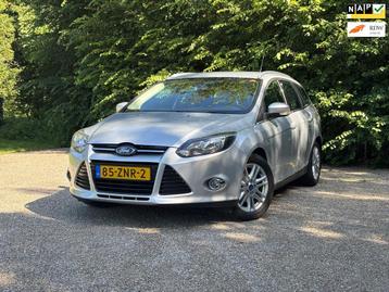 Ford Focus Wagon 1.0 EcoBoost Titanium | Navi + Cruise contr beschikbaar voor biedingen
