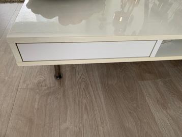 salontafel wit ikea beschikbaar voor biedingen