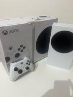 Xbox Series S met Doos, Spelcomputers en Games, Spelcomputers | Xbox Series X en S, Ophalen, Zo goed als nieuw