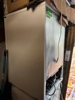 Koelkast + vriesvakje Exquisit KS16-4-E-040EW, Witgoed en Apparatuur, Koelkasten en IJskasten, Gebruikt, 100 tot 150 liter, 45 tot 60 cm