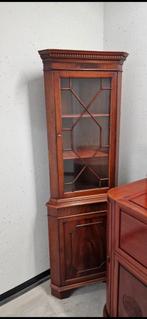 Mooie mahoniehouten hoekkast, Ophalen of Verzenden